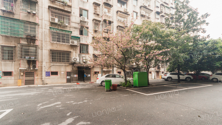 地税局宿舍外景图