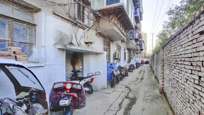 乐居场正街152号外景图