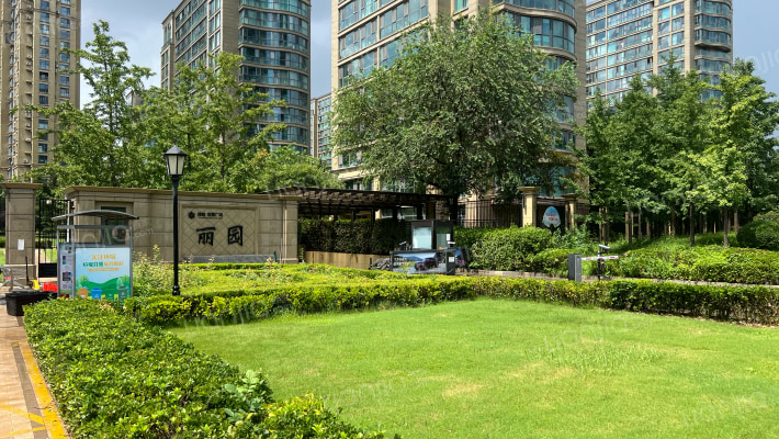 绿城紫薇广场丽园外景图