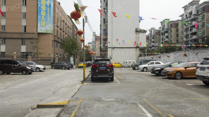 汇景邮电宿舍外景图