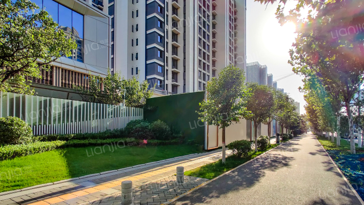 中海云锦外景图