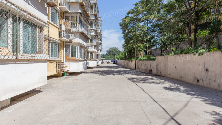 矿建街268号院外景图