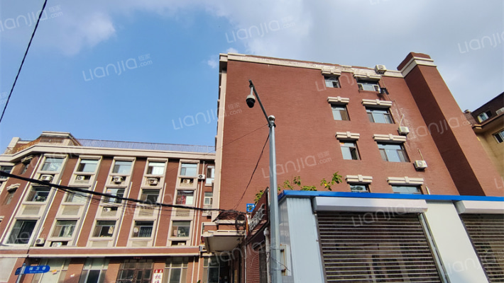 青云公寓外景图