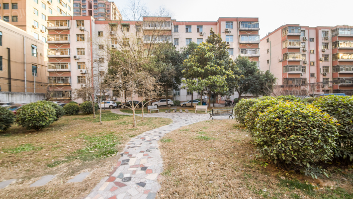 丰产路93号院外景图