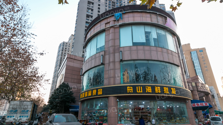 东淮海公寓外景图