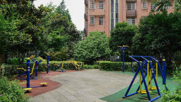 三里亭一区外景图