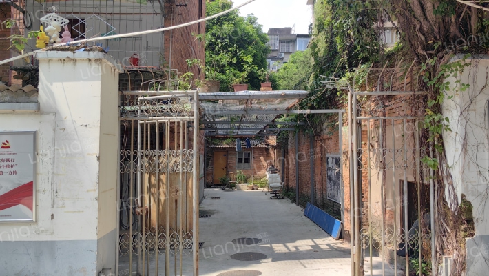 省杂技团宿舍外景图