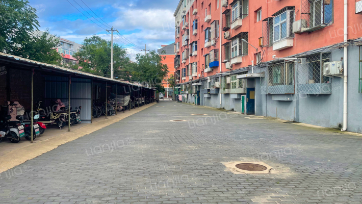 南辛路供销社宿舍楼外景图