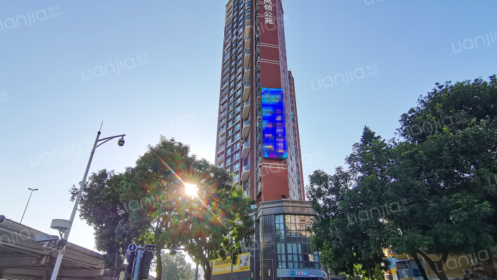 佳米基尚领公苑外景图