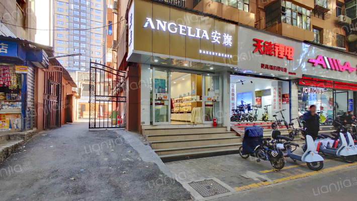 华岳小区外景图