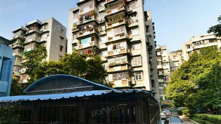 银建小区外景图