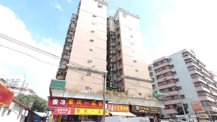 花园水西路物业管理小区外景图