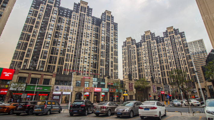 万达华府B区外景图