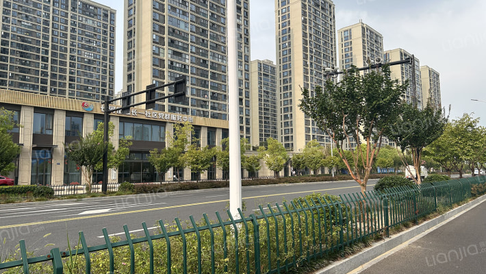 长虹南苑外景图