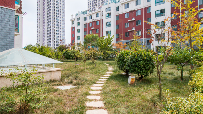 泓久花园外景图