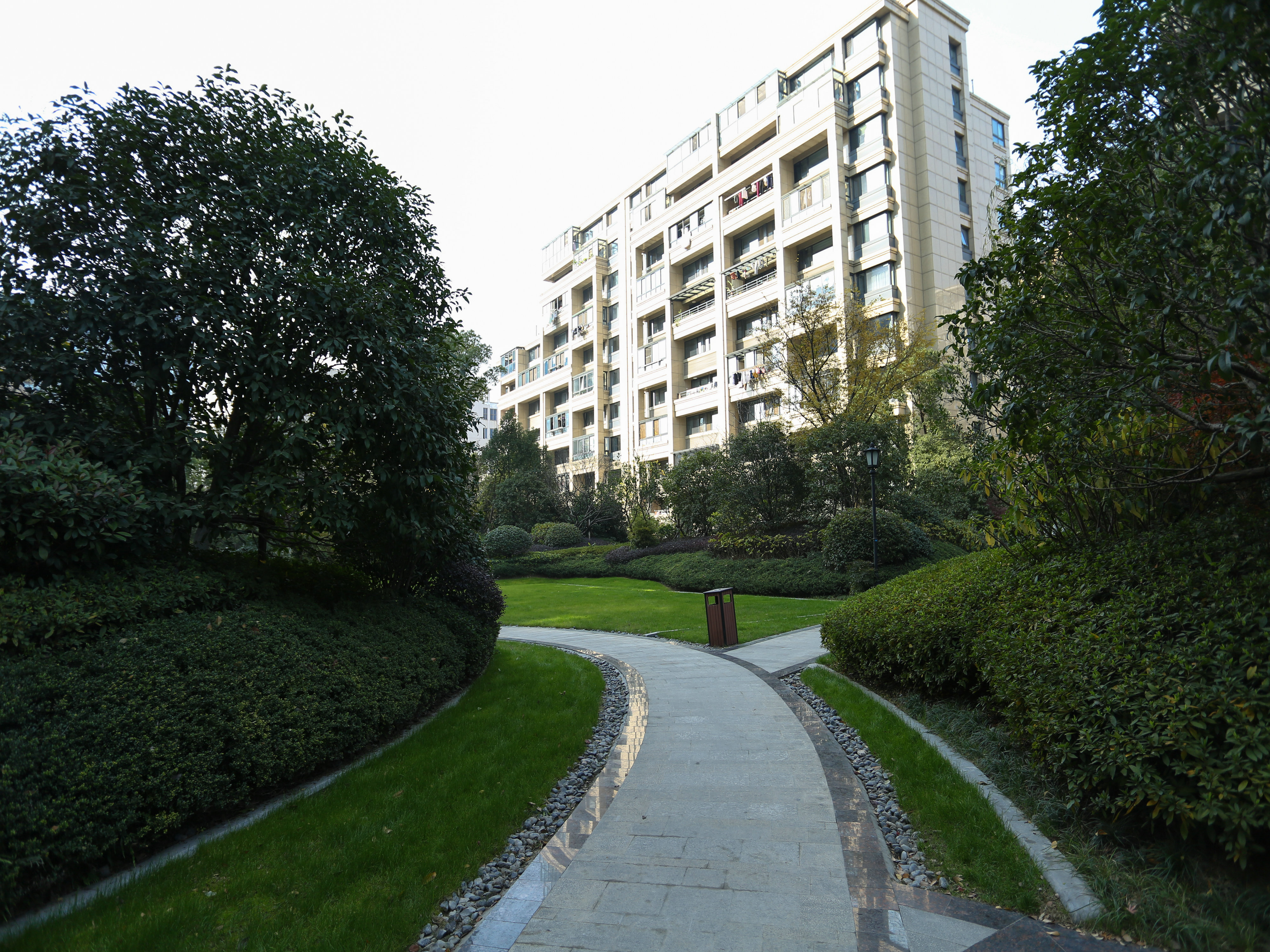Yuxihu compound photo 12