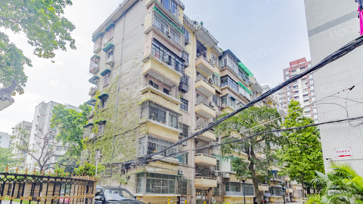 新港西路116号大院外景图