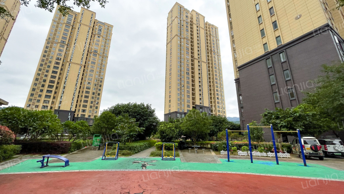 西亭康城外景图