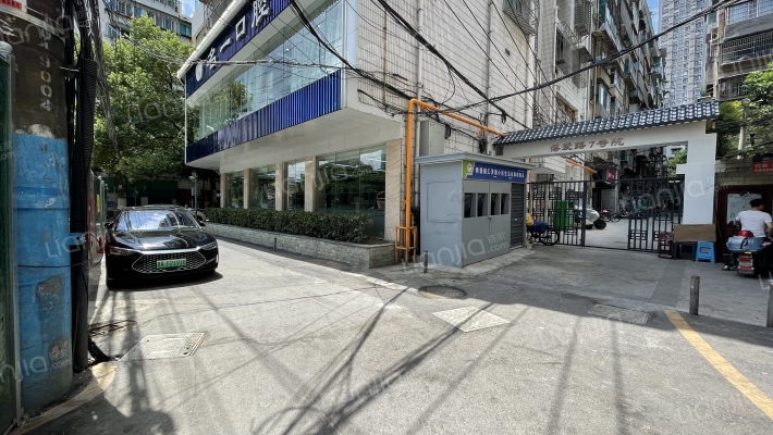 博爱路106号外景图