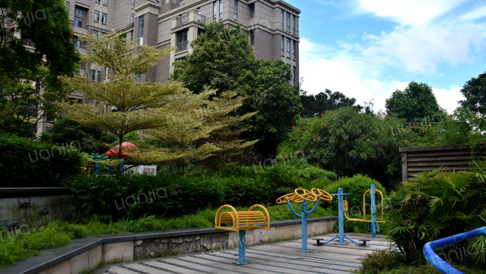 东方高尔夫国际公寓外景图