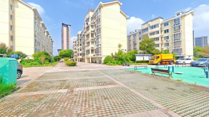 钱巷家园外景图