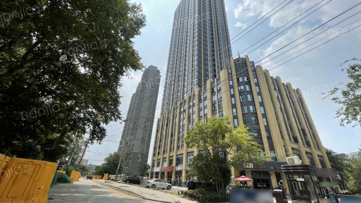 远洋有方外景图