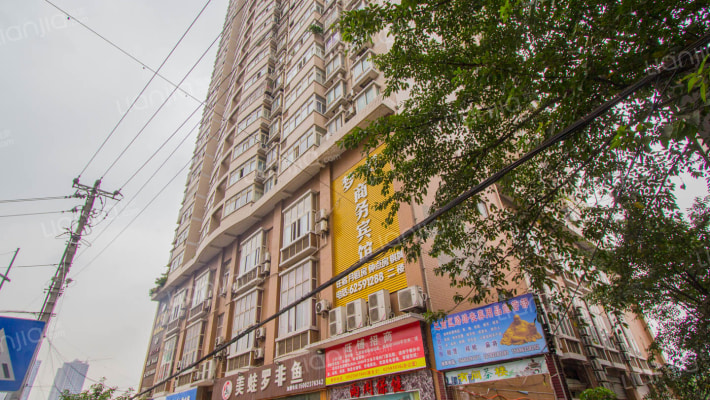 新都大厦外景图