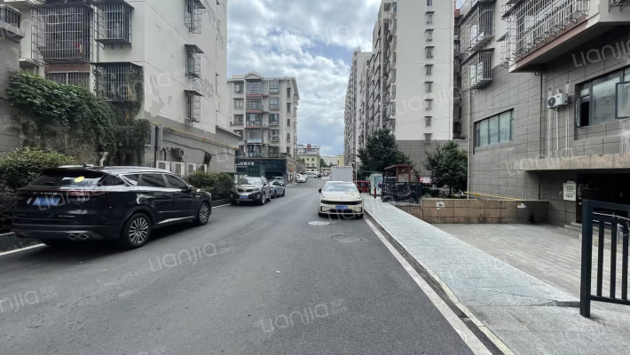 赖头冲安置小区外景图