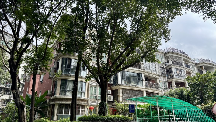 柏林半山雅墅外景图