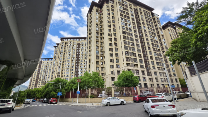 金辉珑岳花园外景图