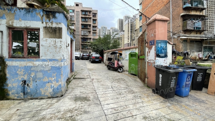 中坝路56号外景图