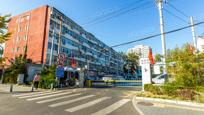 华严北里二区1号院外景图