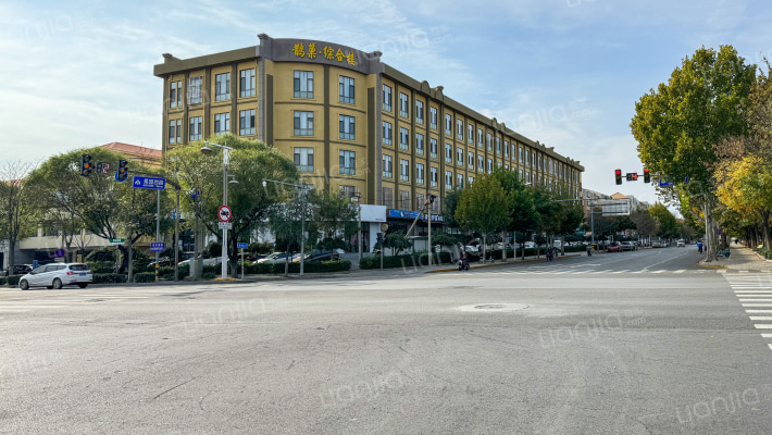 鹊巢公寓外景图