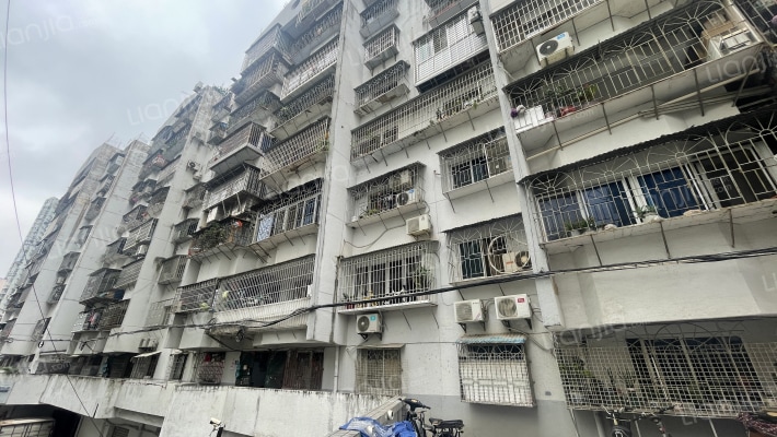 东浦路112-120外景图