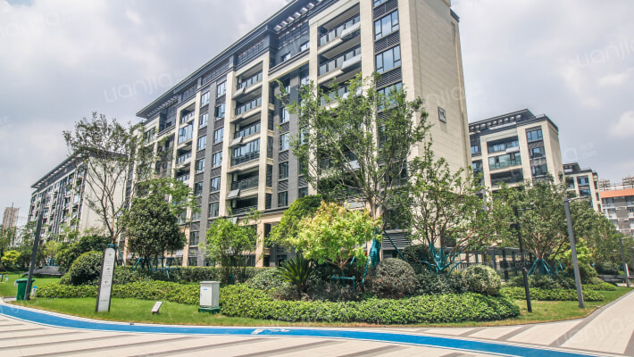 美的云筑外景图