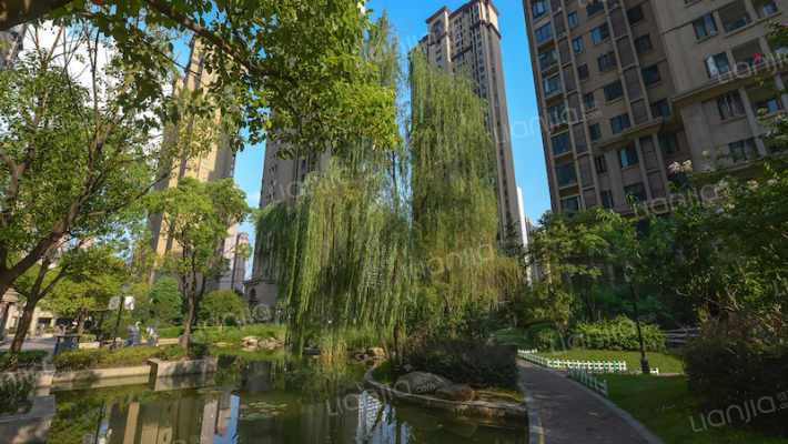 中铁滨湖名邸外景图