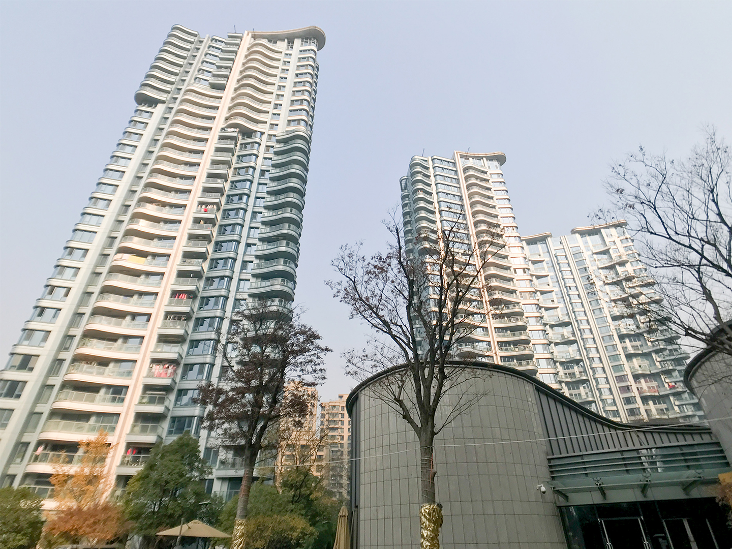 东方御府小区实景 6