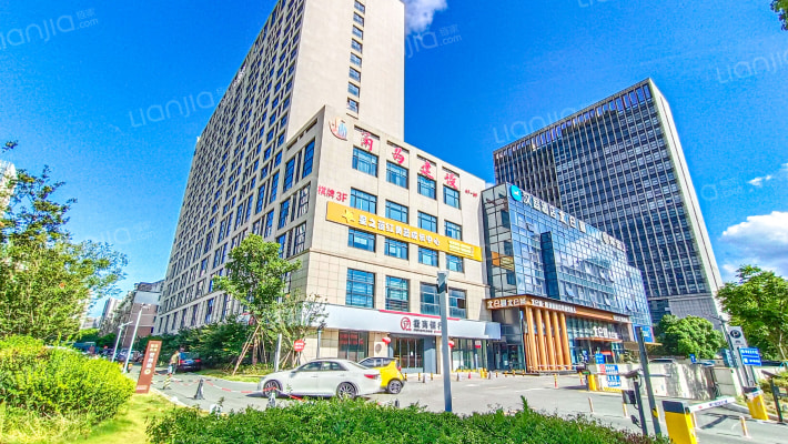 梧高名座外景图