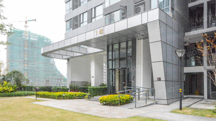 融汇半岛水晶公馆外景图