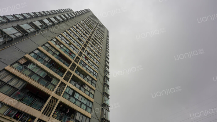 七彩华府外景图