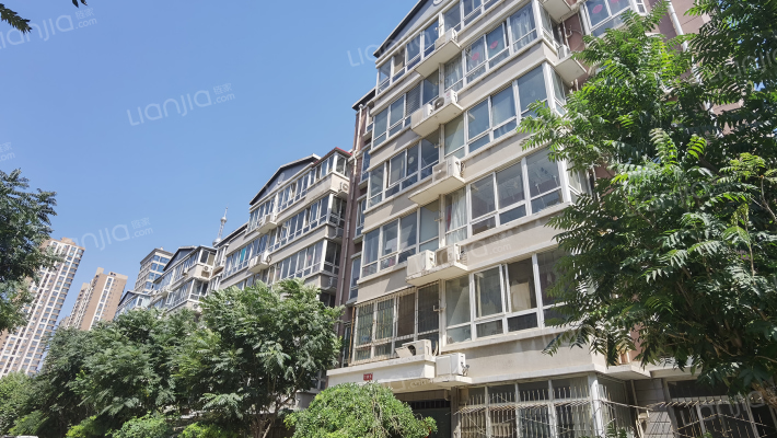 开达花园外景图