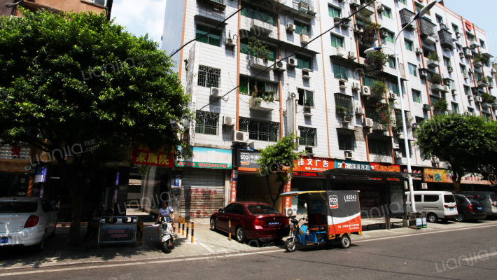 农机水务局家属院外景图