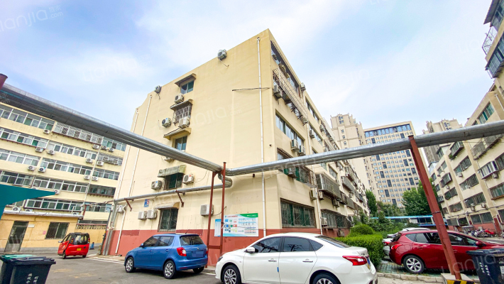 山东省地勘局东山宿舍外景图