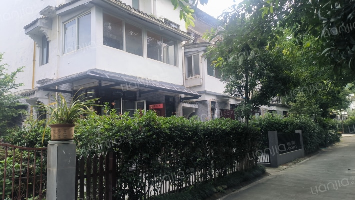 蜀秀青城2期外景图