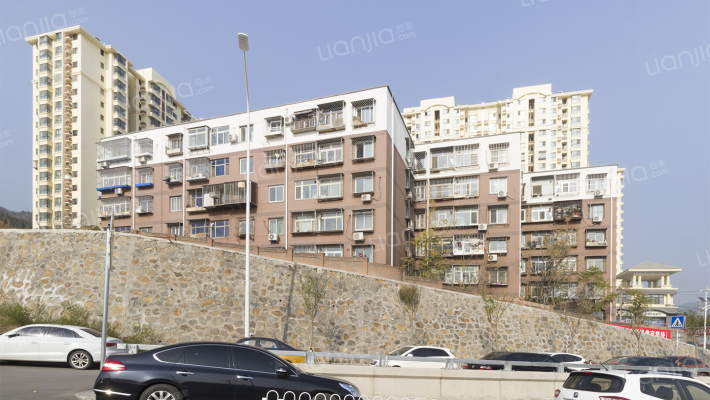 和平路33号院外景图