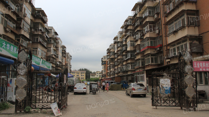 金苑公寓外景图