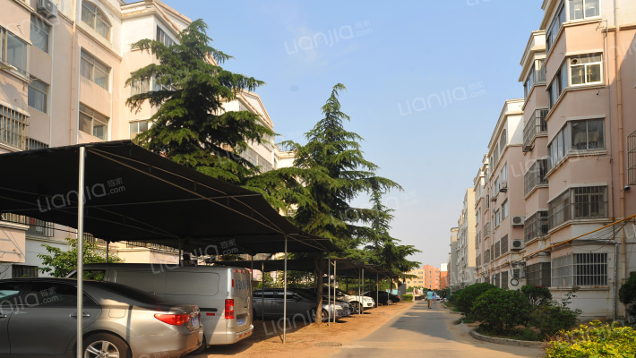 北江路小区外景图