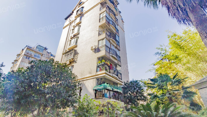 金回宿舍外景图