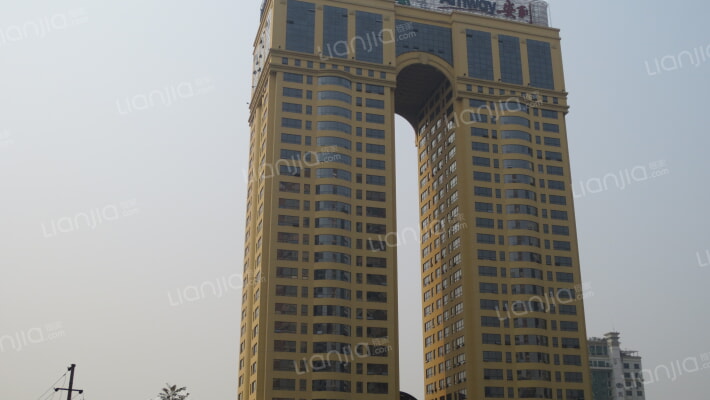 凯旋大厦外景图