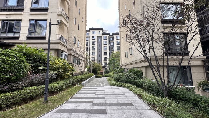 滨江春城悦府外景图